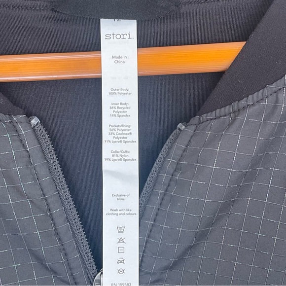 Stori Reflection Jacket 12 Black Reflective Plaid Full Zip Activewear RARE NWT ! - Picture 7 of 8